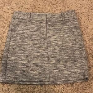 LOFT Grey and Black Short Skirt - Size 2